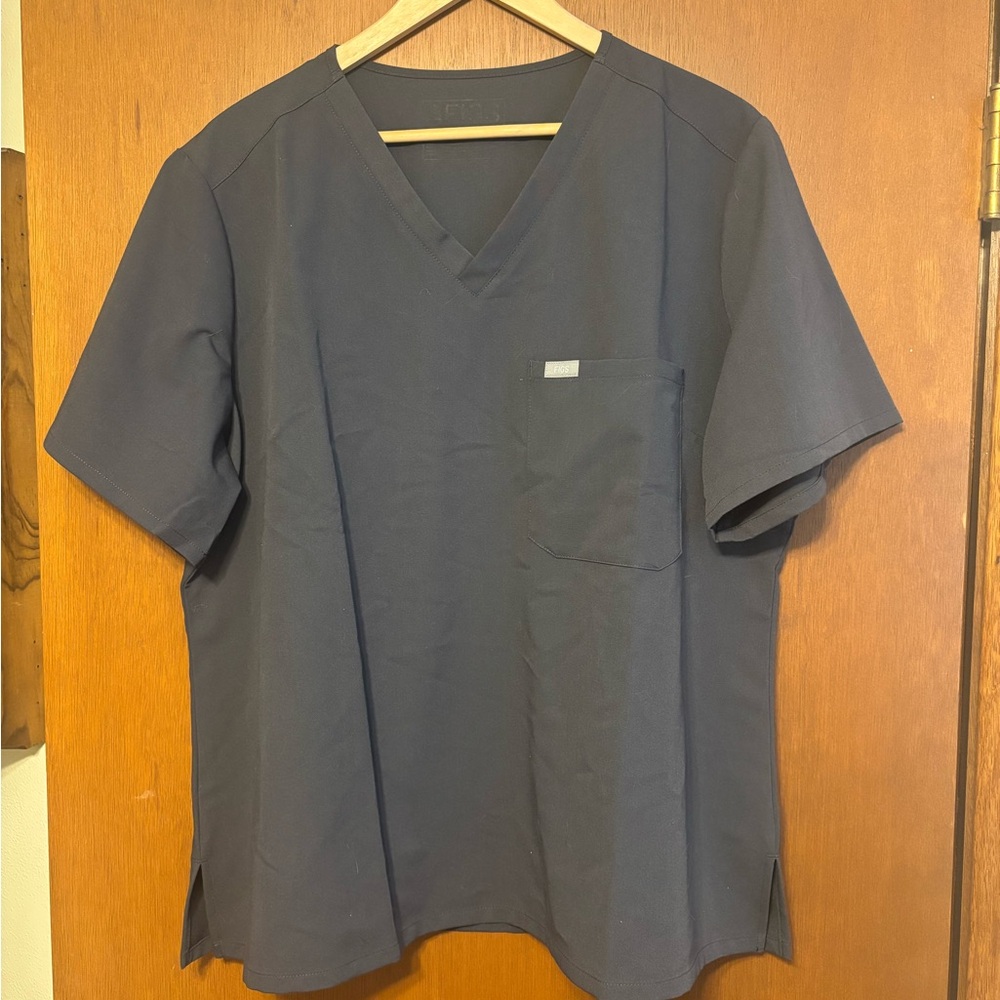 Figs V-Neck Scrub set